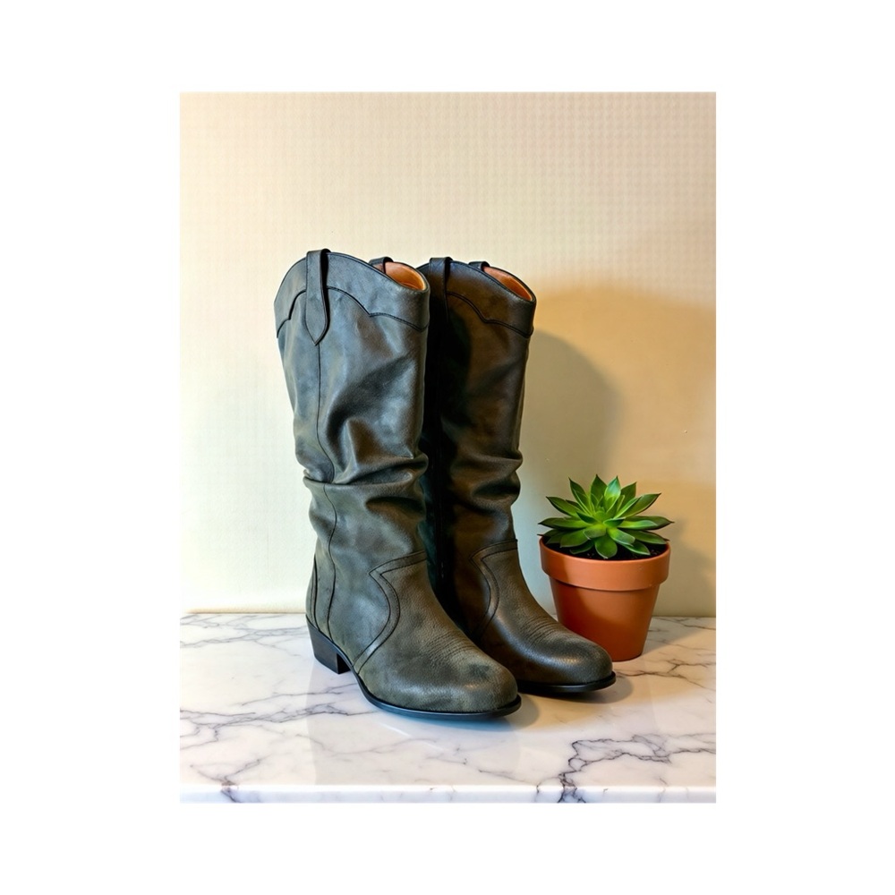 Journee Collection Drover Boot - Picture 5 of 9